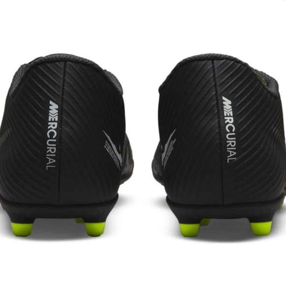 Nike Black Mercurial Vapor Soccer Cleats - Picture 2 of 4